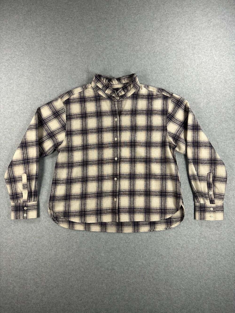 Banana Republic Plaid Button Up Shirt Size S Blue White Flannel Long Sleeve